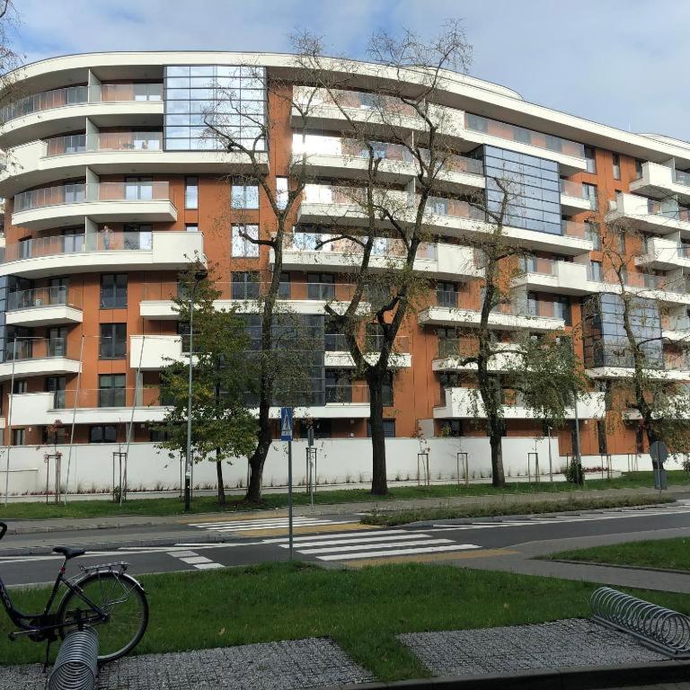 Апартаменты Wislane Tarasy 2.0, Free Parking, Private Garden Краков Экстерьер фото